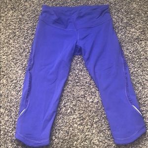Lululemon run crops with side ruffle, size 4.